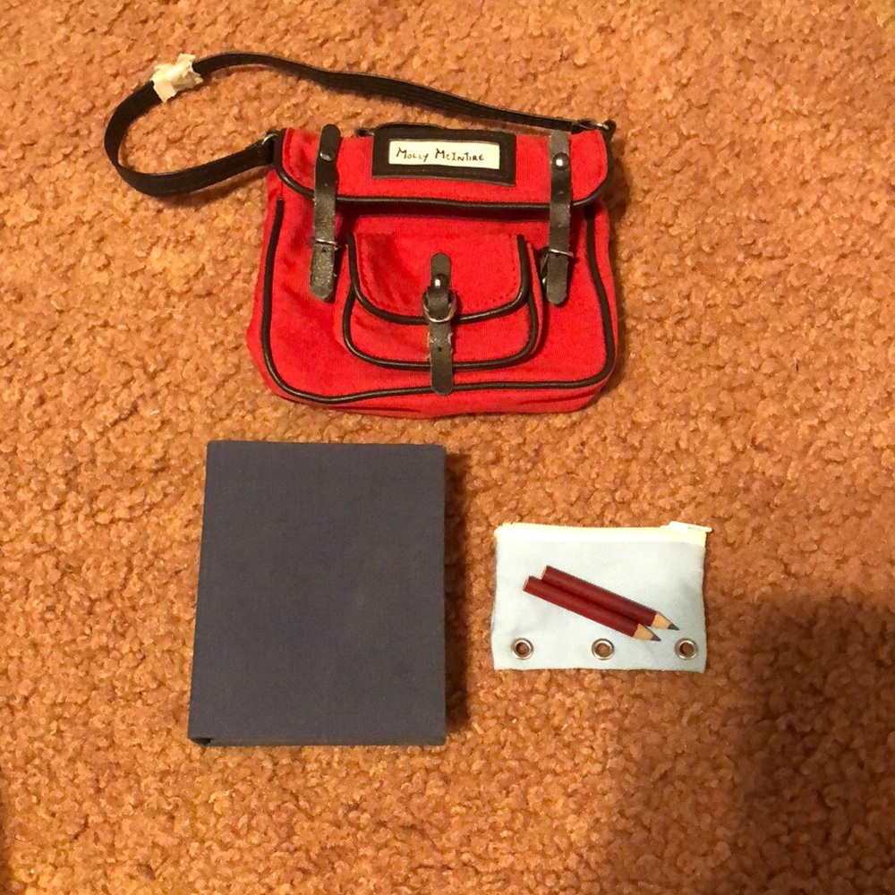 Vintage Molly Retired Schoolbag & Supplies - Picture 1 of 12